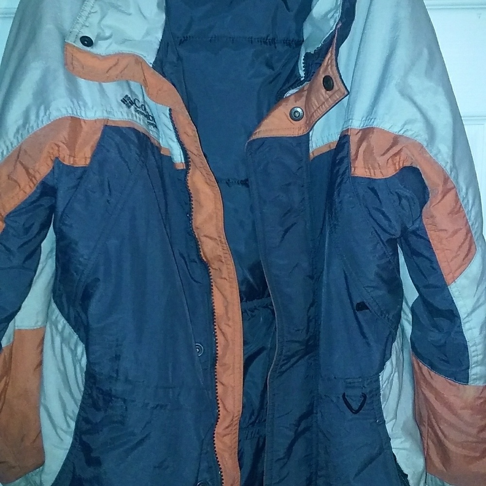 Coat - Picture 2 of 2